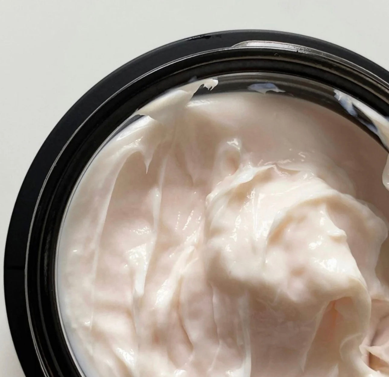 Age Beauty Secret The Cream