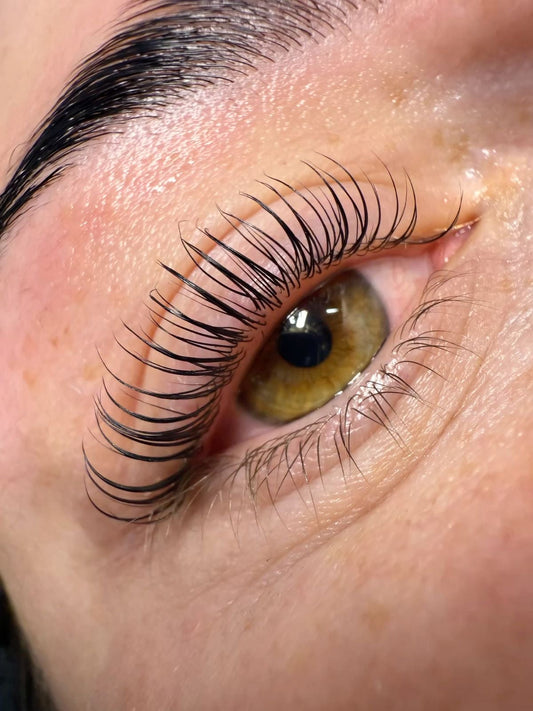 Everything You Need to Know About Korean Lash Lift