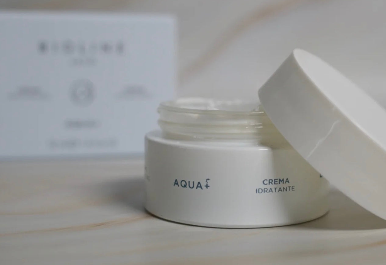 Aqua + Moisturising Cream